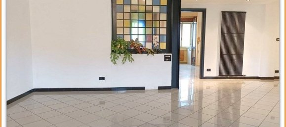 Квартира с 2 спальнями в Фоссано, Италия № 347037 5