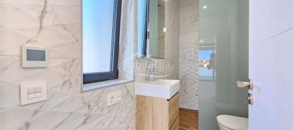 Villa de 4 dormitorios en Adeje, Spain No. 119071 22