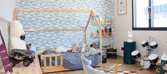 3 bedrooms House in Marzy, France No. 329777 7