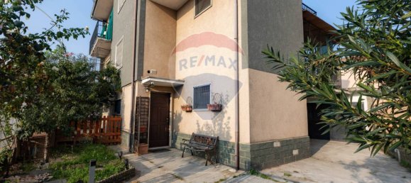 5 bedrooms Villa in Abbiategrasso, Italy No. 104502 2