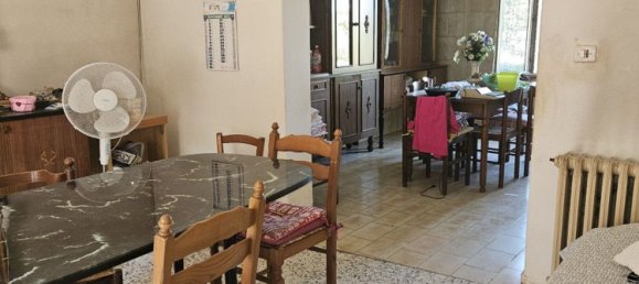 3 bedrooms House in Ospedaletto Euganeo, Italy No. 358409 8