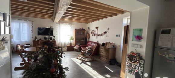 Adosado de 5 habitaciónes en Isdes, France No. 53619 17