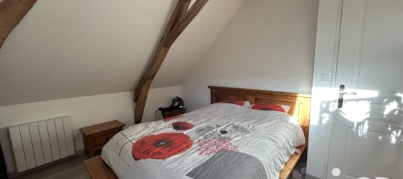 Adosado de 5 habitaciónes en Isdes, France No. 53619 9