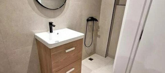 3 bedrooms Property in Piraeus, Greece No. 2287 14