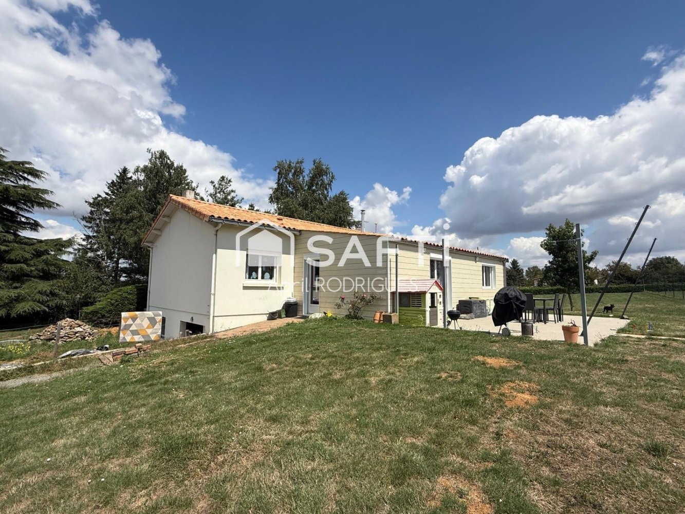 4 chambres Maison à Chantonnay, France No. 333087