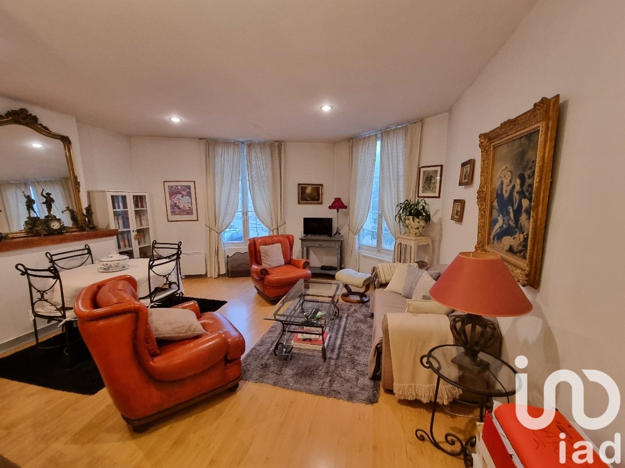 Здание с 2 спальнями в Либурн, Франция № 112935