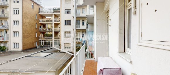 4 bedrooms Apartment in Turin, Italy No. 61430 37