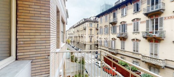 4 bedrooms Apartment in Turin, Italy No. 61430 23