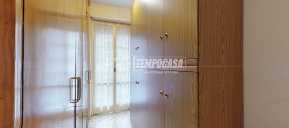 4 bedrooms Apartment in Turin, Italy No. 61430 33