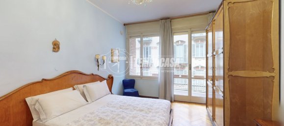 4 bedrooms Apartment in Turin, Italy No. 61430 22
