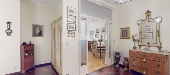 4 bedrooms Apartment in Turin, Italy No. 61430 14