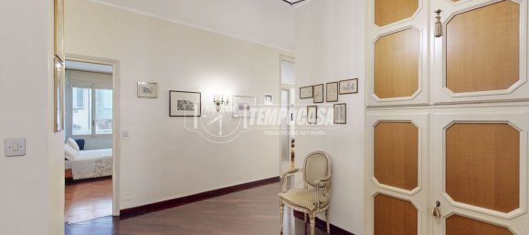 4 bedrooms Apartment in Turin, Italy No. 61430 29