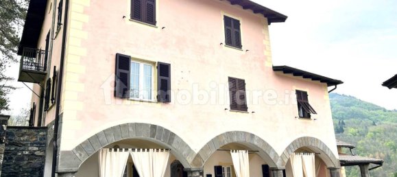 7 bedrooms Villa in Gorreto, Italy No. 79787 2