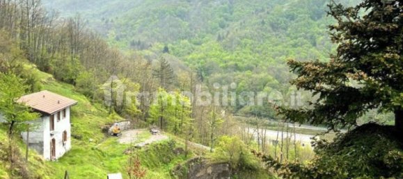 7 bedrooms Villa in Gorreto, Italy No. 79787 15