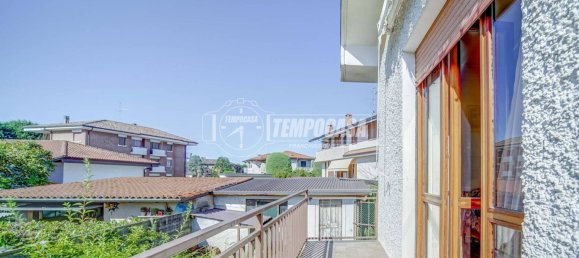 3 bedrooms Villa in Castano Primo, Italy No. 300983 21