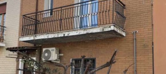 3 rooms Apartment in Forlì, Italy No. 14442 13