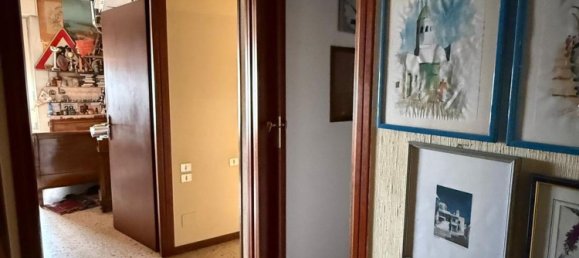 Квартира с 4 комнатами в Сан Донато Миланезе, Италия № 263943 5