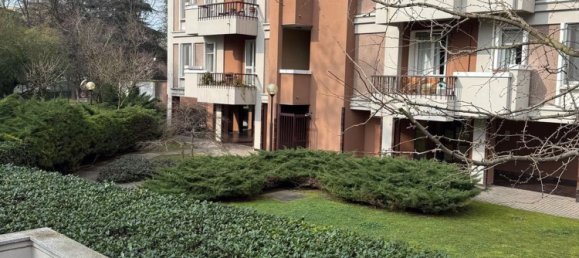 Квартира с 4 комнатами в Сан Донато Миланезе, Италия № 263943 2