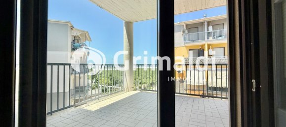 3 bedrooms Apartment in Battipaglia, Italy No. 328894 3