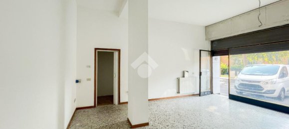 1-Zimmer Gewerbliche Immobilie in Brescia, Italy, Nr. 353968 9