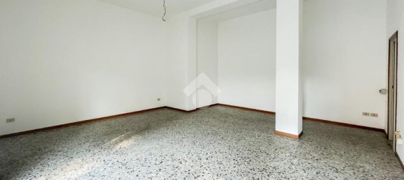 1-Zimmer Gewerbliche Immobilie in Brescia, Italy, Nr. 353968 31