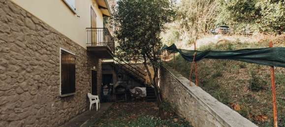 Villa de 9 habitaciónes en Monterenzio, Italy No. 70234 31