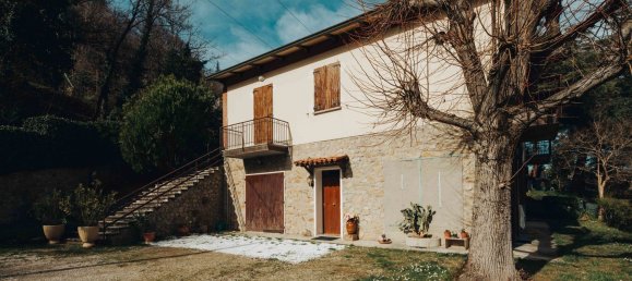 Villa de 9 habitaciónes en Monterenzio, Italy No. 70234 35