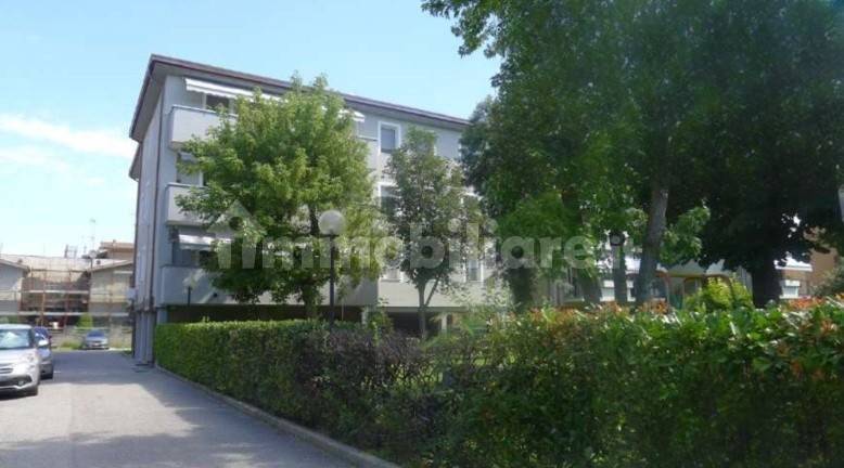 Apartamento de 3 dormitorios en Montichiari, Italy No. 350106