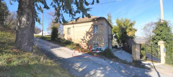 Casa de 4 dormitorios en Force, Italy No. 105503 3