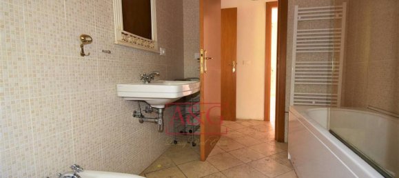 Casa de 4 dormitorios en Force, Italy No. 105503 36