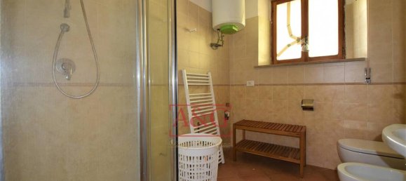 Casa de 4 dormitorios en Force, Italy No. 105503 39