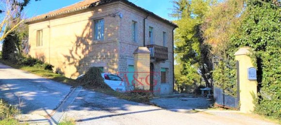 Casa de 4 dormitorios en Force, Italy No. 105503 2