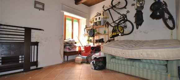 Casa de 4 dormitorios en Force, Italy No. 105503 37