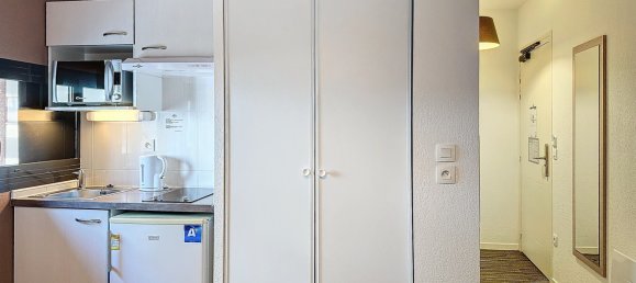 Studio in Dunkerque, France, Nr. 155819 2