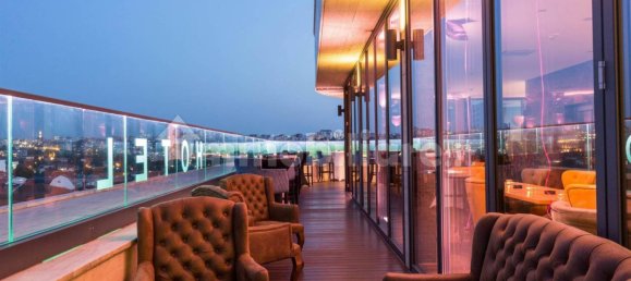 120m² Commercial property in Chioggia, Italy No. 227121 2