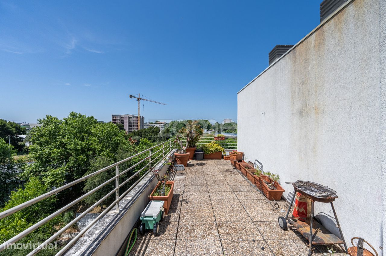 4 bedrooms Apartment in Moreira, Portugal No. 294096