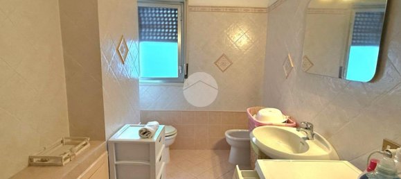 4-Zimmer Wohnung in Palermo, Italy, Nr. 16402 16