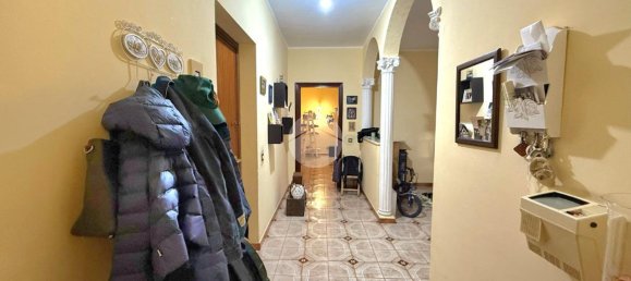 4-Zimmer Wohnung in Palermo, Italy, Nr. 16402 11