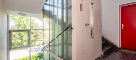 Квартира с 2 комнатами в Целендорф, Германия № 92912 8