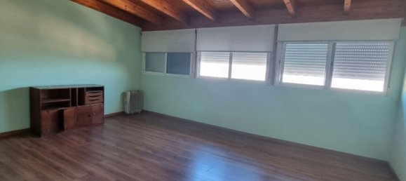 Adosado de 4 dormitorios en Manises, Spain No. 28443 24