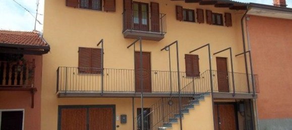 3 rooms Apartment in Roccasparvera, Italy No. 256366 8