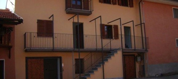 3 rooms Apartment in Roccasparvera, Italy No. 256366 26