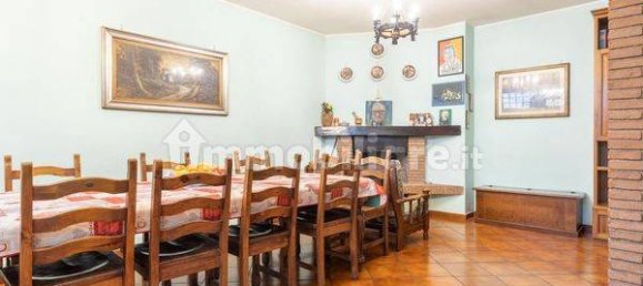 4 bedrooms Villa in Rome, Italy No. 118743 8