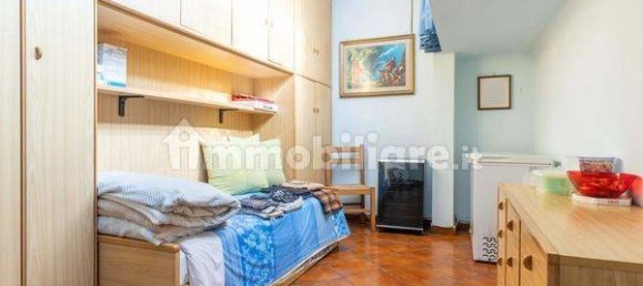 4 bedrooms Villa in Rome, Italy No. 118743 21