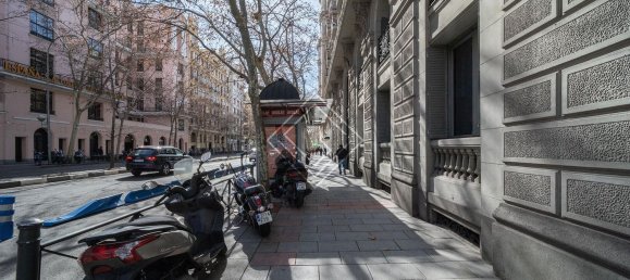 135m² Office in Madrid, Spain No. 29320 17