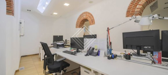 135m² Office in Madrid, Spain No. 29320 3