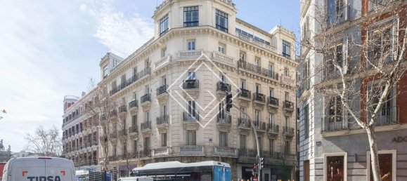 135m² Office in Madrid, Spain No. 29320 40