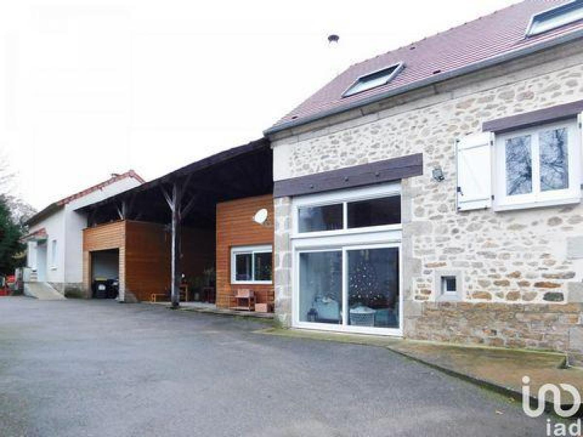 Casa T8 em Bonnat, France N.º 25372