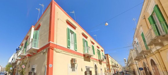 2 bedrooms Apartment in Molfetta, Italy No. 331335 2