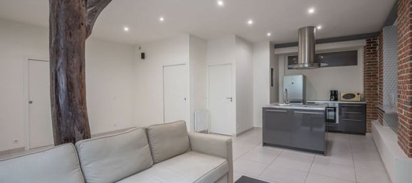 145m² Office in La Courneuve, France No. 354674 6